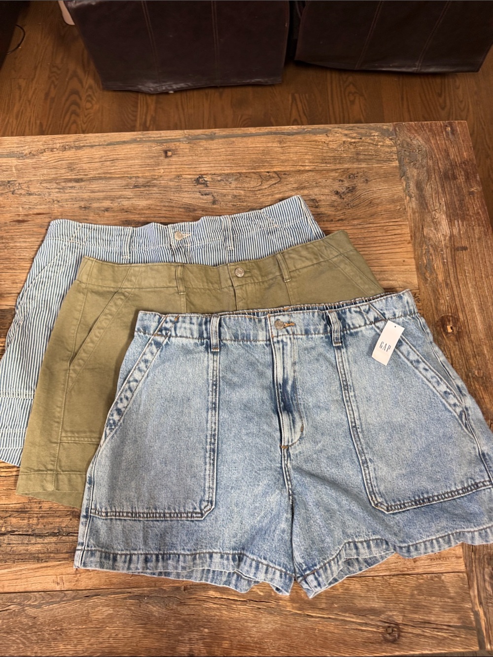 GAP Three-Pack Shorts Set — Light Blue Denim, Olive, Blue/White Stripe - size XL